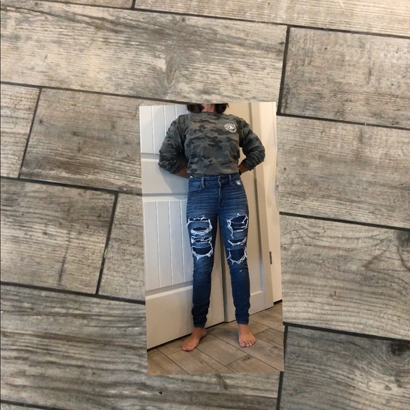 High rise jeggings all holes are faux - Picture 9 of 9